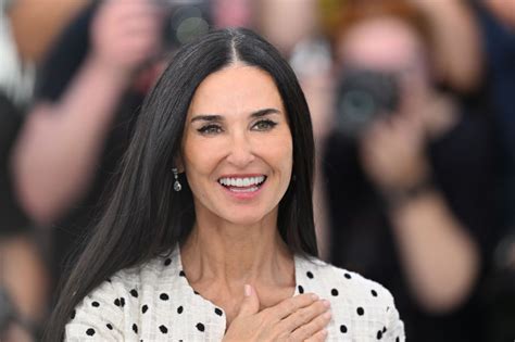 Demi Moore fala sobre nu frontal em novo filme: “Muito vulnerável”